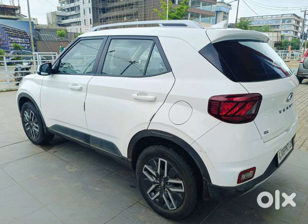 Hyundai Venue 1.5 Crdi Sx (o), 2022, Diesel