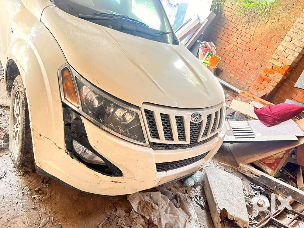 Mahindra Xuv500 Petrol 2011