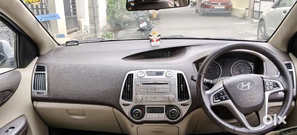 Top End , Primium Hatchback,