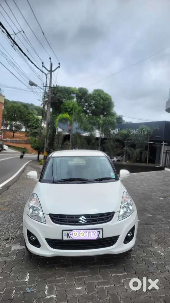 Family Used Car.recently Service Done,good Tyre,new Battery