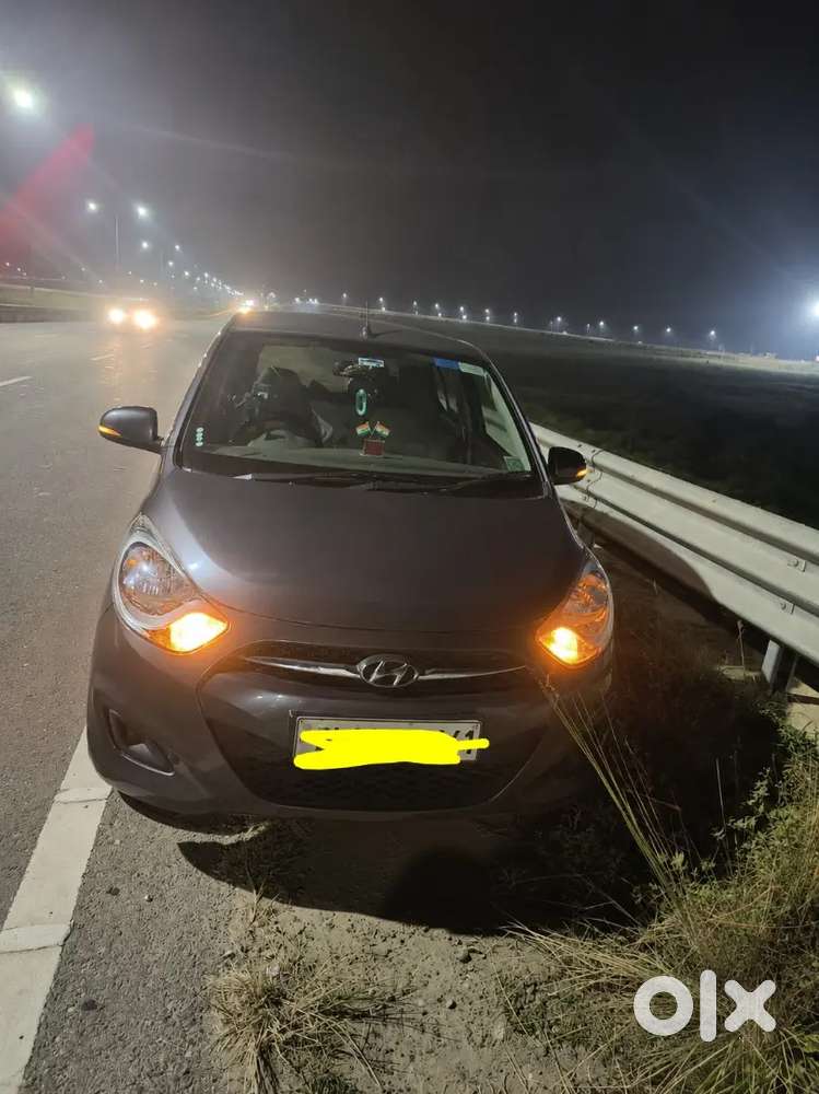 Hyundai I10 2013 Petrol 7664 Km Driven