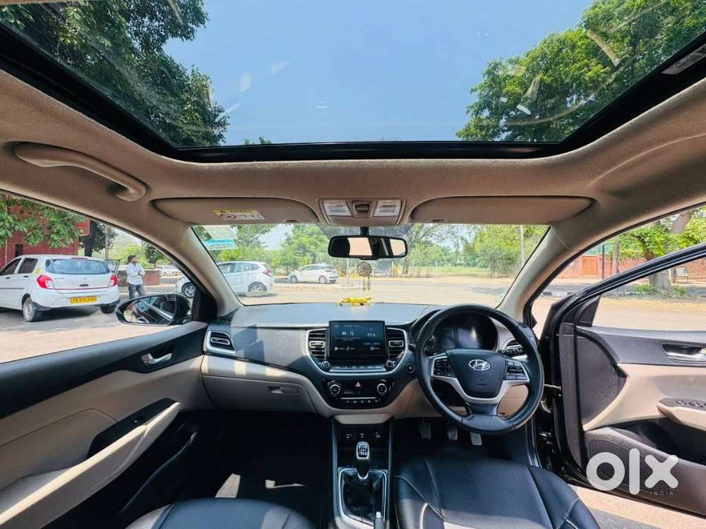 Hyundai Verna 1.5 Sx Vtvt, 2022, Petrol