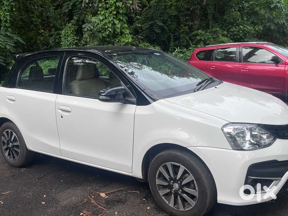 Single Owner ,  Fully Showroom Serviced
