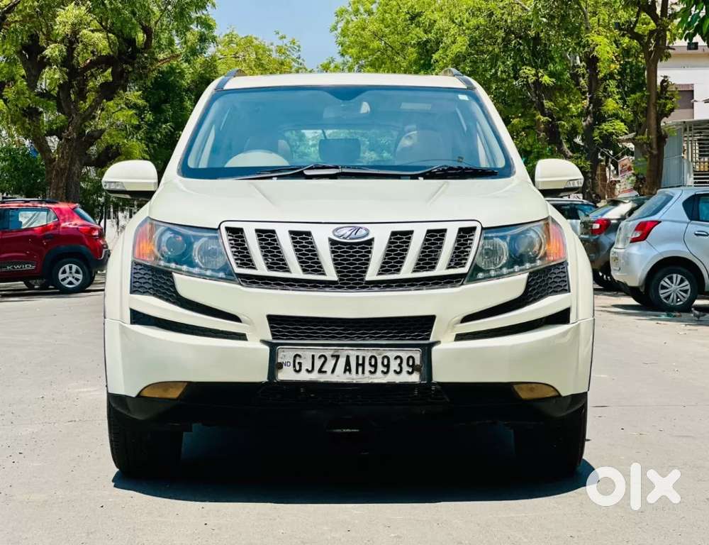Mahindra Xuv500 Xclusive (driver Power Seat), 2015, Diesel