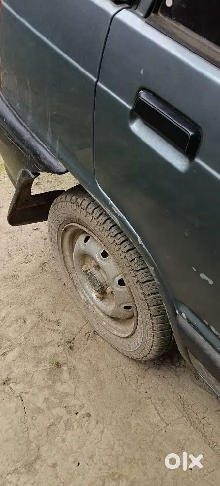 Maruti Suzuki 800 2010