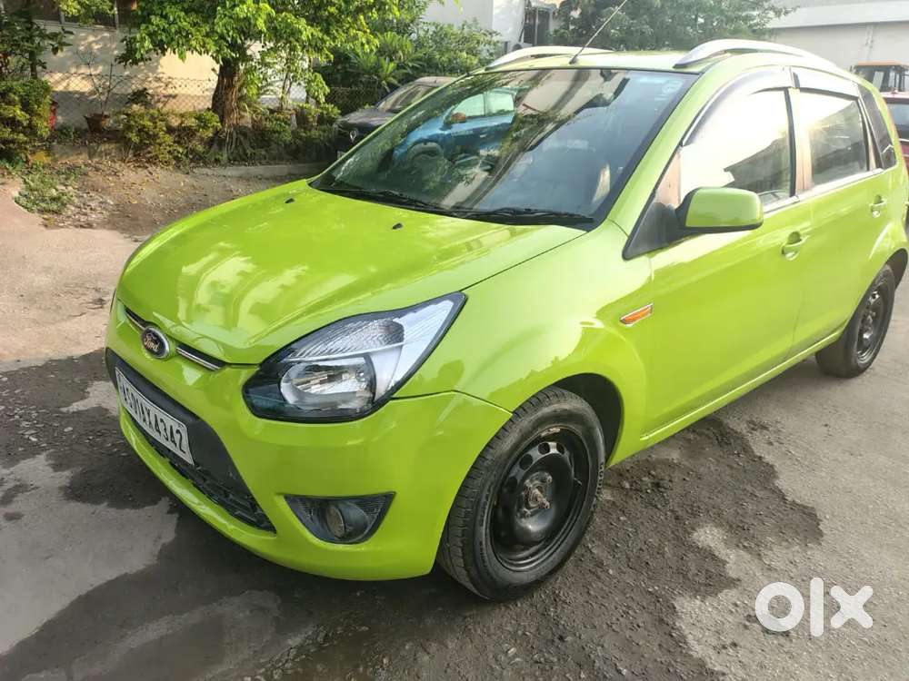 Ford Figo Zxi Petrol 2011