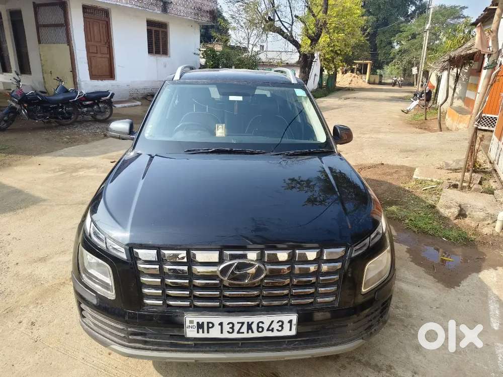 Hyundai Venue Kappa 2024 Manual - 45k Km Driven