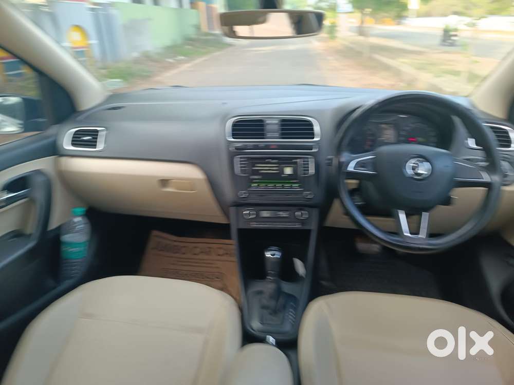 Skoda Rapid 1.5 Tdi Style/1.5 At Style, 2017, Diesel
