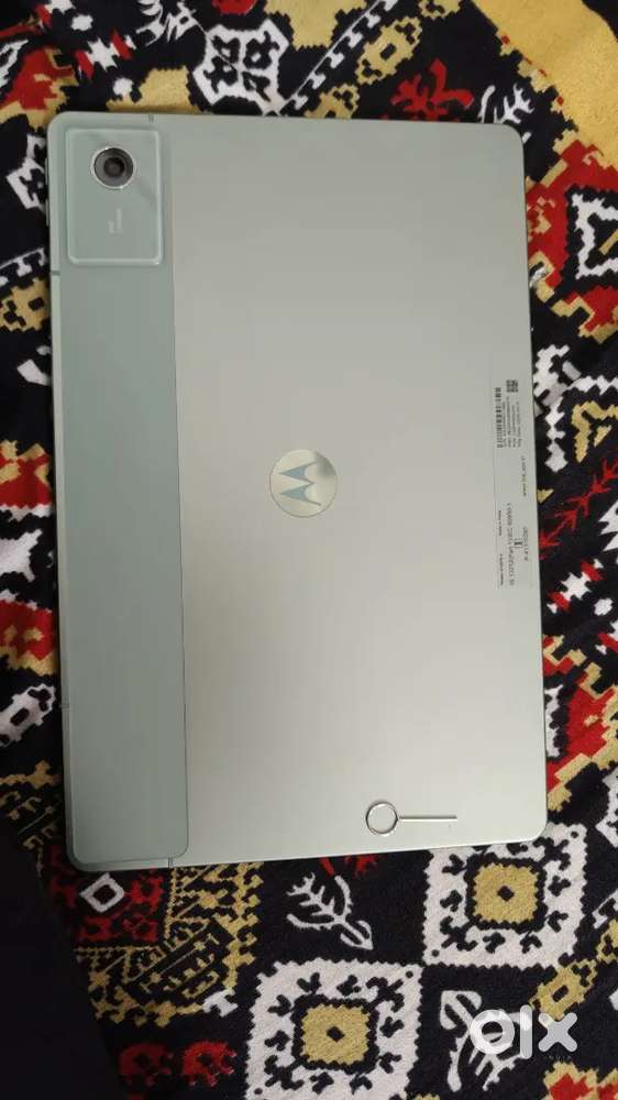 Moto pad 60 neo 6 months old only