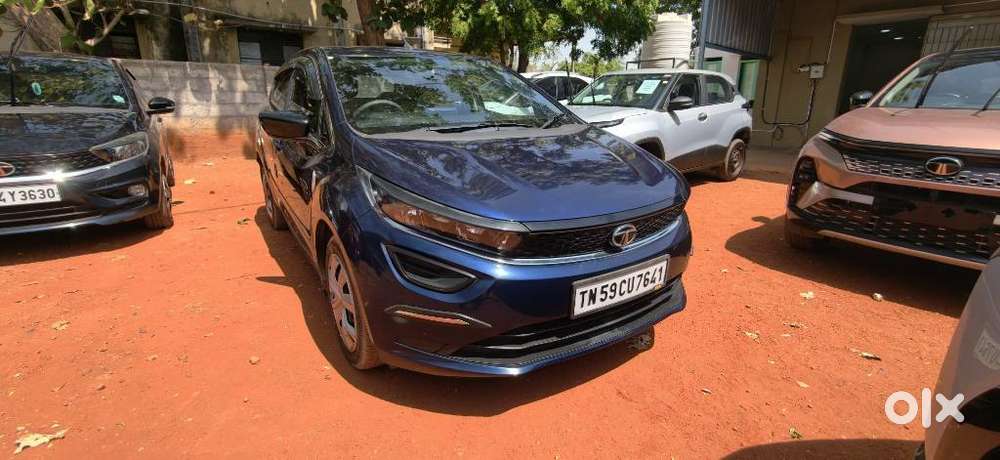 Tata Altroz Xm (s) Petrol, 2022, Petrol