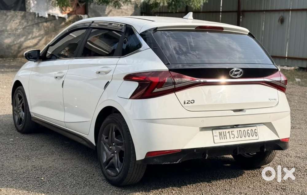 Hyundai I20 Sportz 1.2 Mt, 2023, Petrol