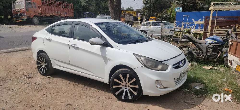 Hyundai Fluidic Verna 2013 Diesel