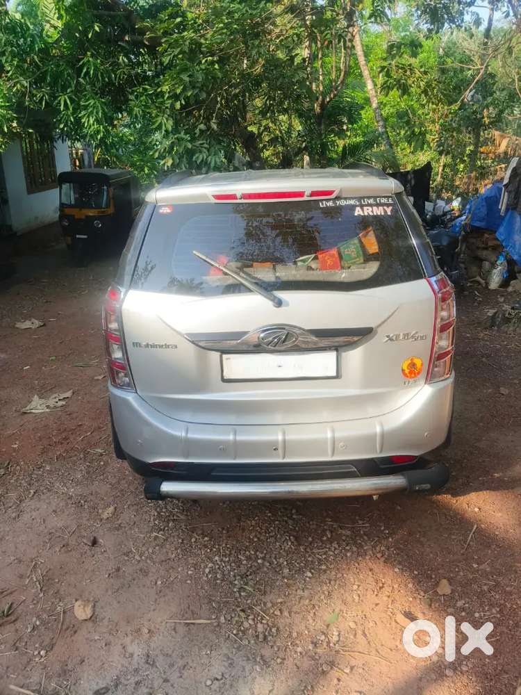 Mahindra Xuv500 2015 Diesel 66000 Km Driven