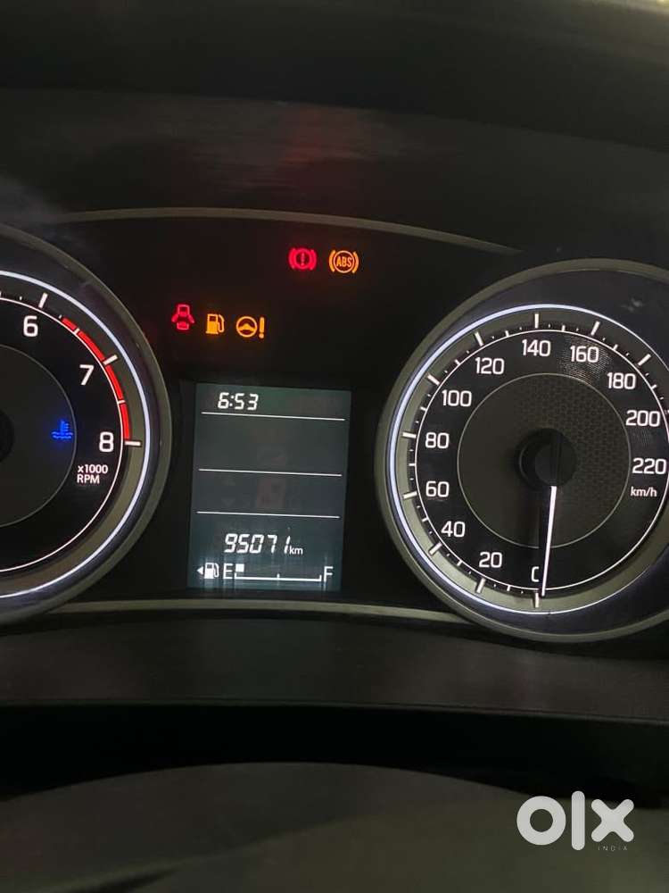 Maruti Suzuki Swift Dzire Vxi(o) Mt, 2017, Petrol