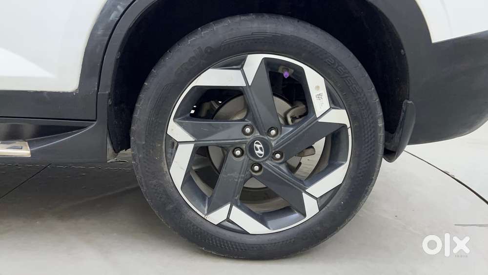 Hyundai Alcazar 2.0 Platinum (o) Petrol At 6 Str, 2021, Petrol