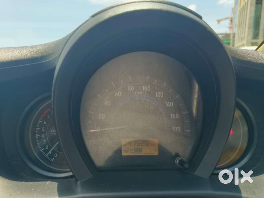 Honda Brio Vx Mt, 2015, Petrol