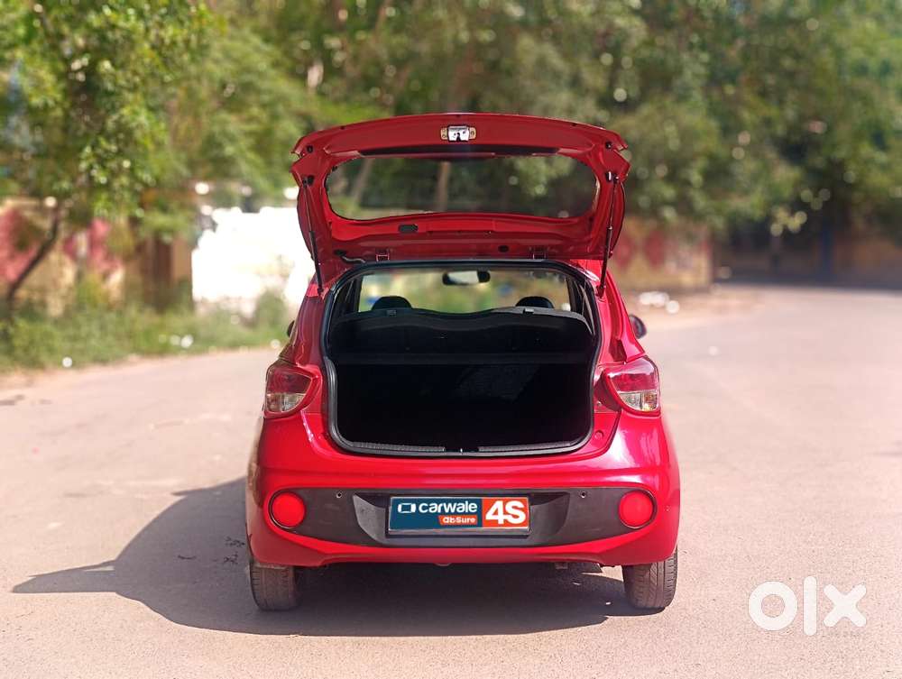 Hyundai Grand I10 2013-2016 At Sportz, 2017, Petrol