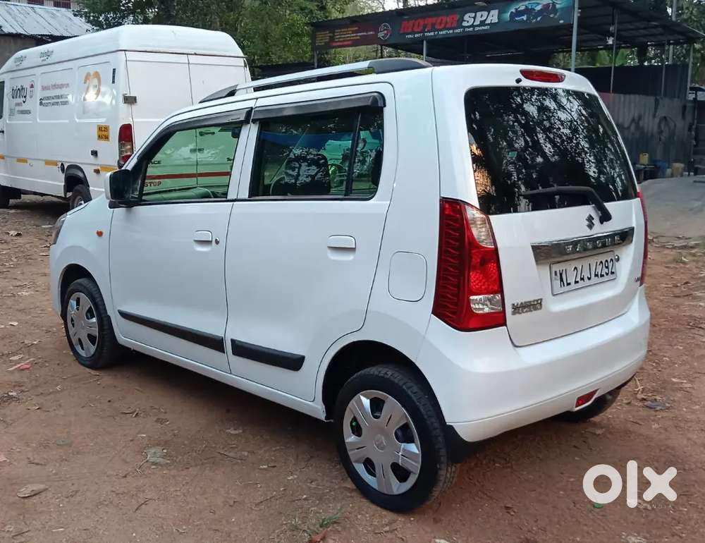 2014 Wagon R Vxi Bsiv