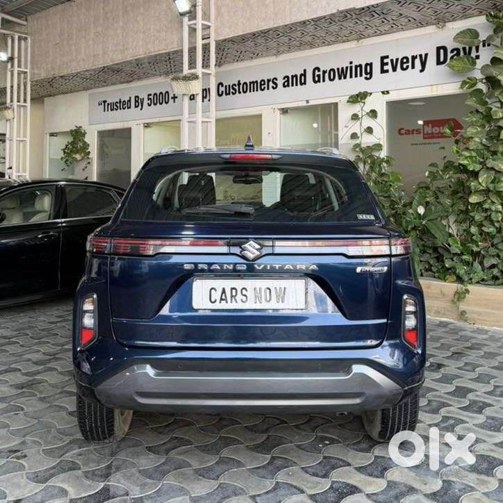 Maruti Suzuki Grand Vitara 1.5 Alpha Plus Intelligent Hybrid Ecvt, 2..