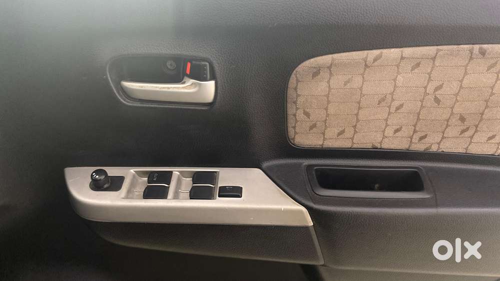 Maruti Suzuki Wagon R 1.0 Vxi, 2014, Petrol