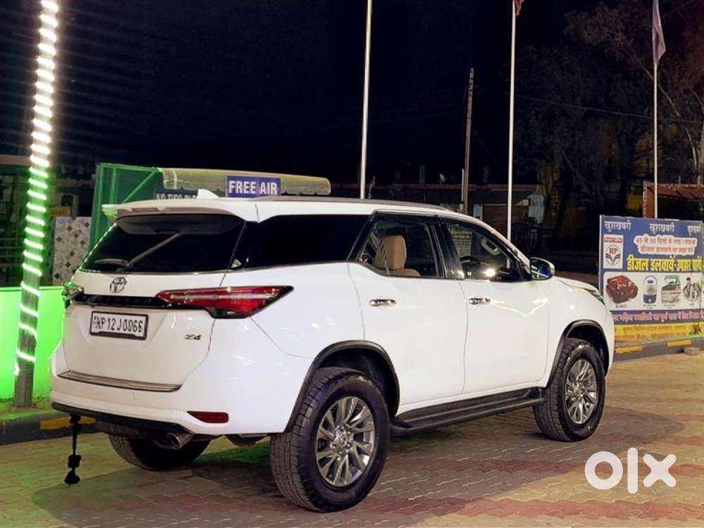Toyota Fortuner 2017 Facelifted To Current Face