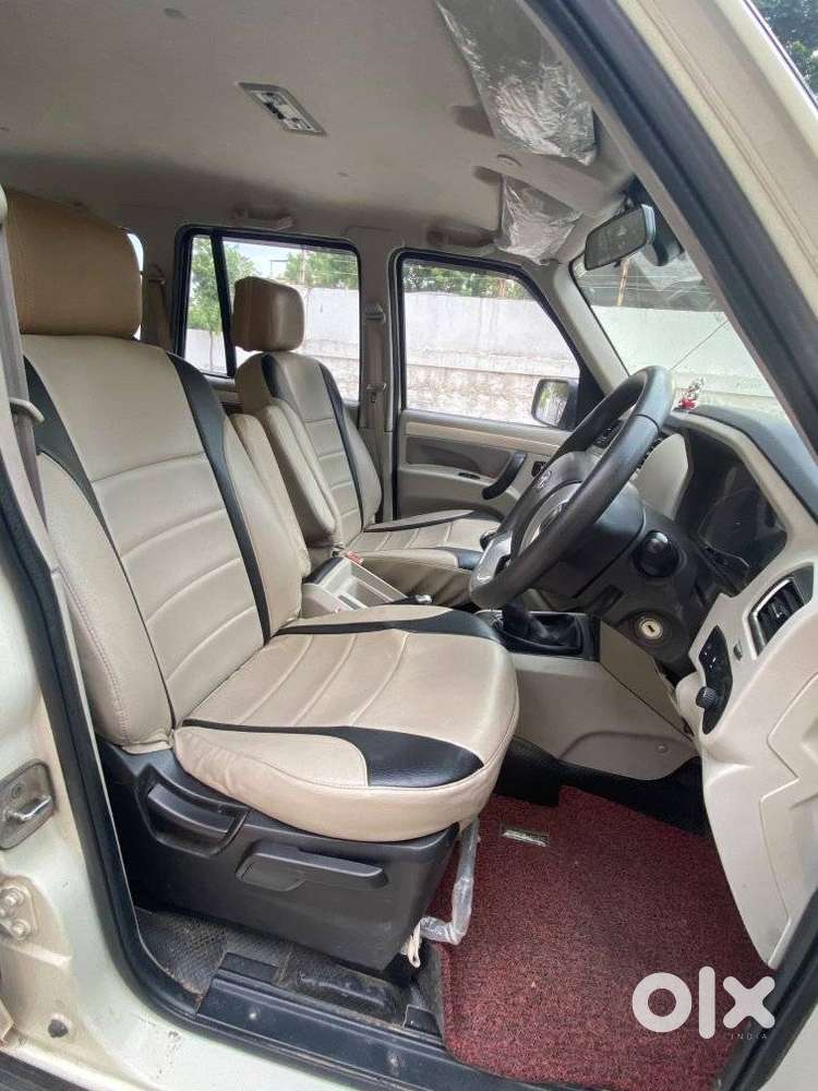 Mahindra Scorpio S10 7 Seater, 2016, Diesel