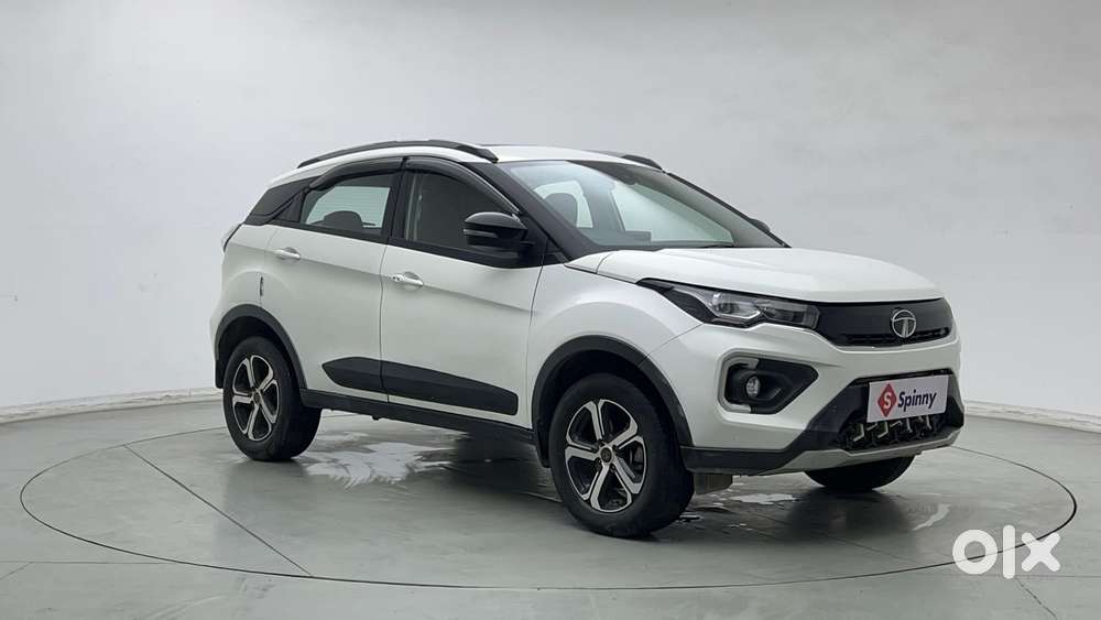 Tata Nexon Xz Plus (hs), 2022, Petrol