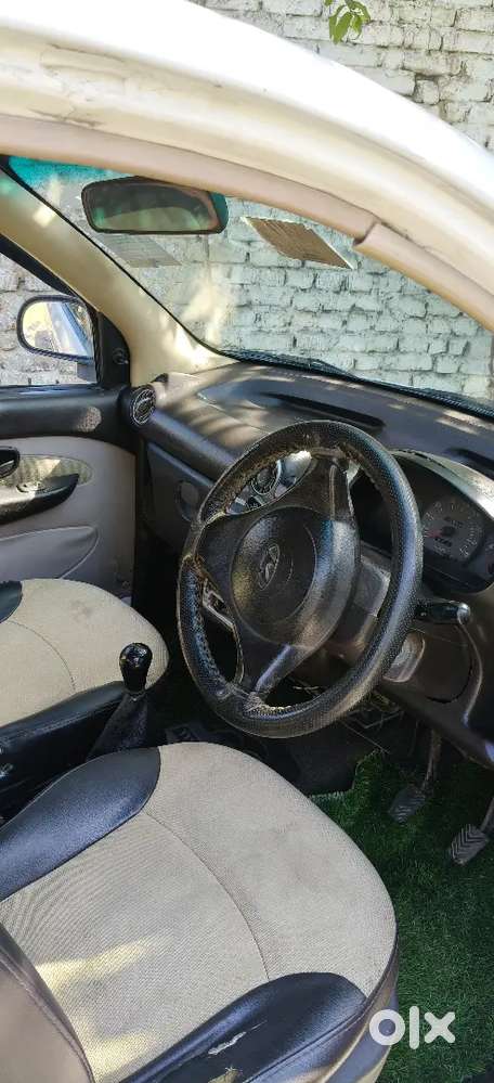 Hyundai Santro Gls Ii 2010 Modal Hai Or 2030 Tak Valid Hai