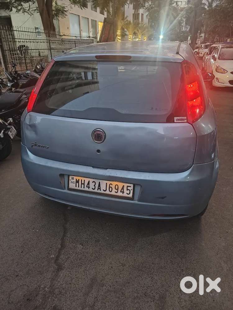 Fiat Grande Punto 2012 Petrol 98500 Km Driven