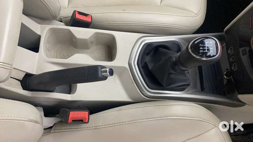 Mahindra Xuv300 W8 Option Diesel, 2020, Diesel