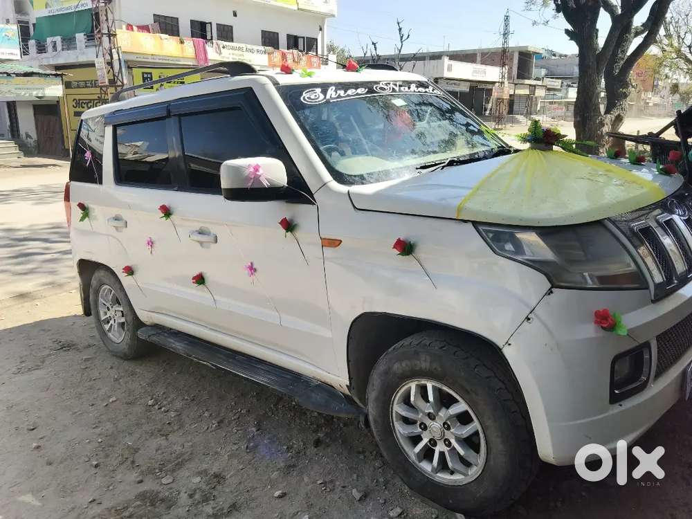 Mahindra Tuv 300 2016 Diesel 9981 Km Driven