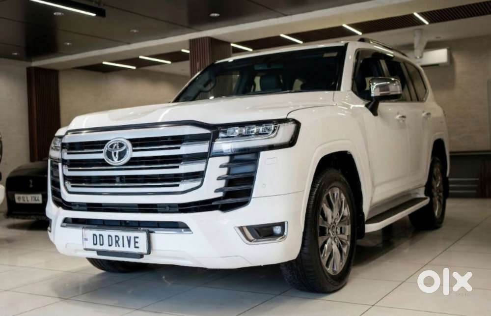 Toyota Land Cruiser 3.3 Zx Diesel, 2023, Diesel