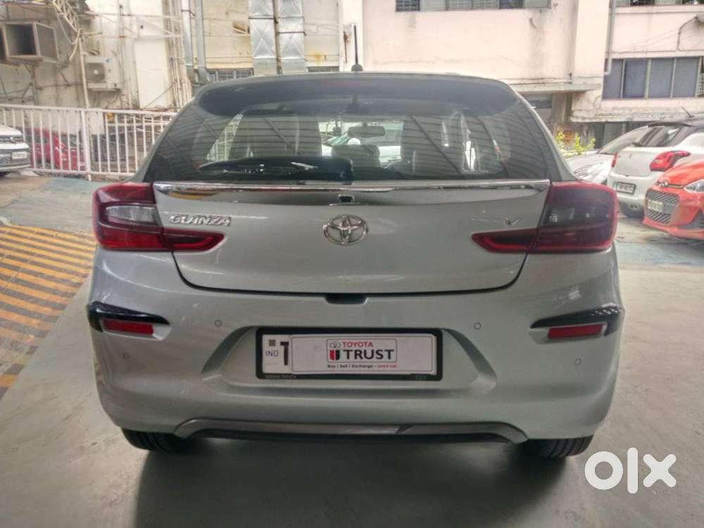 Toyota Glanza 1.2 V Amt, 2025, Petrol