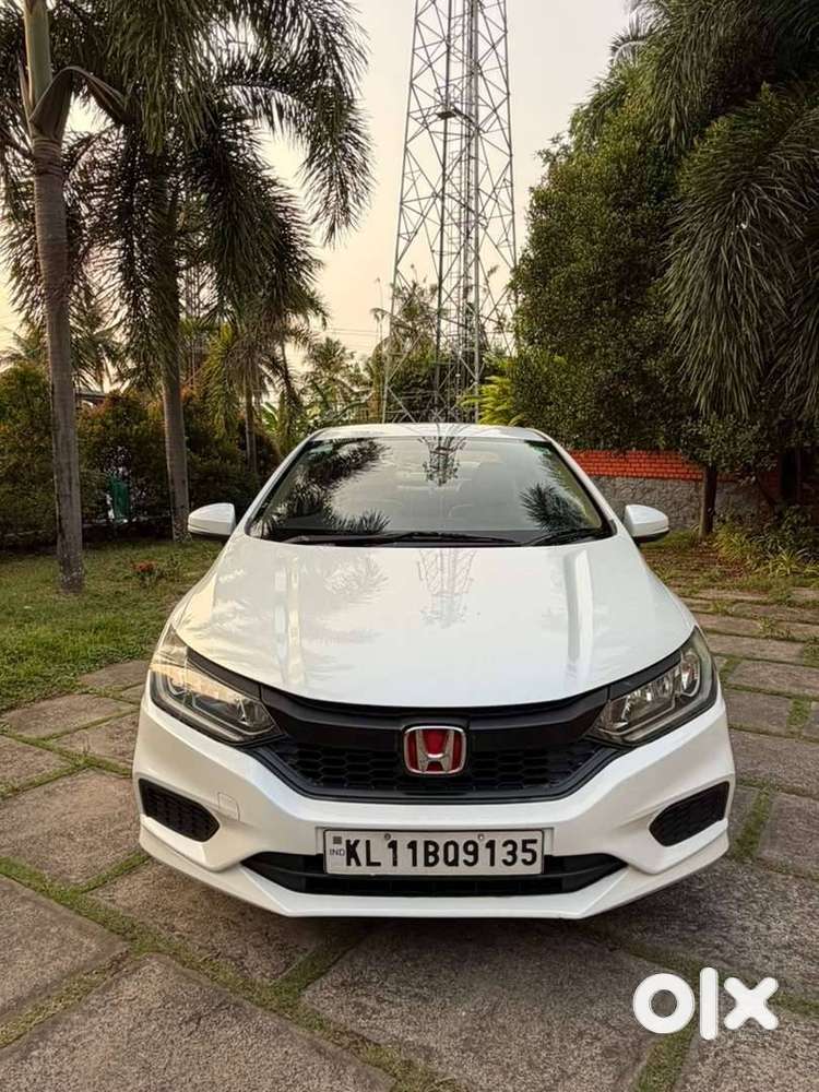 Honda City Pearl White In Excellent Condition