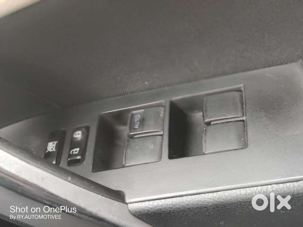 Toyota Corolla Altis 2015 Petrol Well Maintained