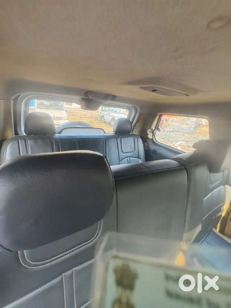 Mahindra Tuv 300 Plusfor P8 2018 Diesel 80047 Km Driven
