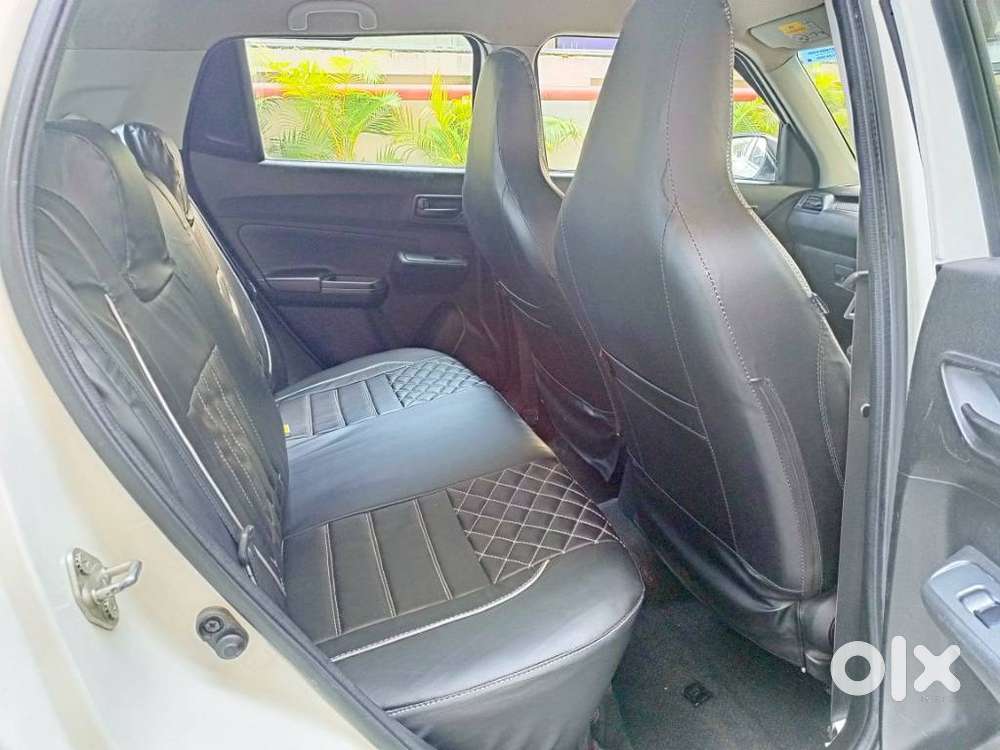 Maruti Suzuki Swift 1.2 Lxi (o), 2022, Petrol