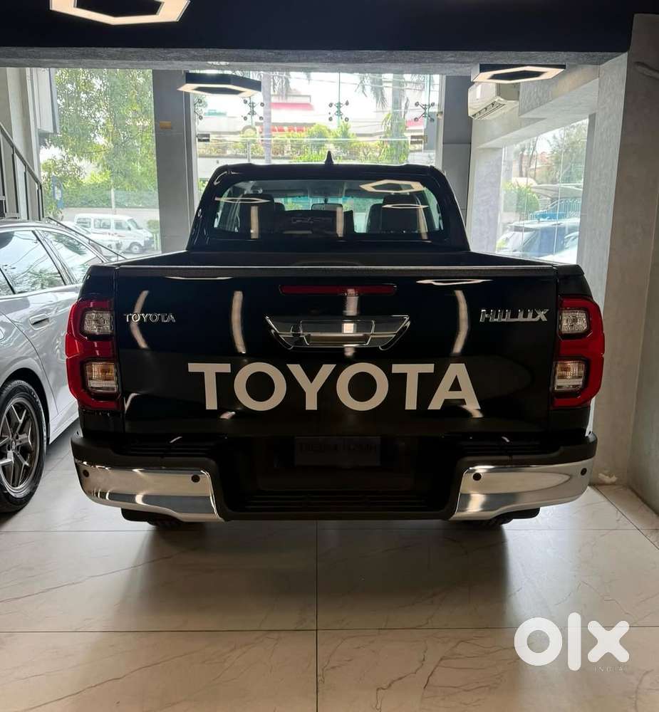 Toyota Hilux Black Edition Diesel Turbo Automatic, 2026, Diesel