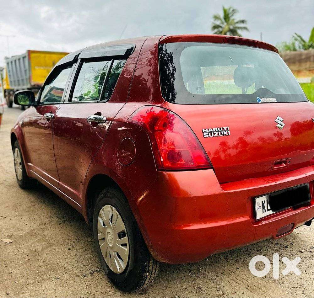Maruti Suzuki Swift Vdi (o), 2010, Petrol