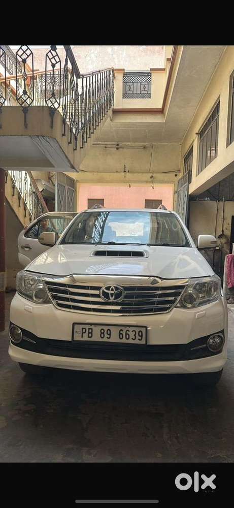 Toyota Fortuner 2010 Diesel Well Maintained