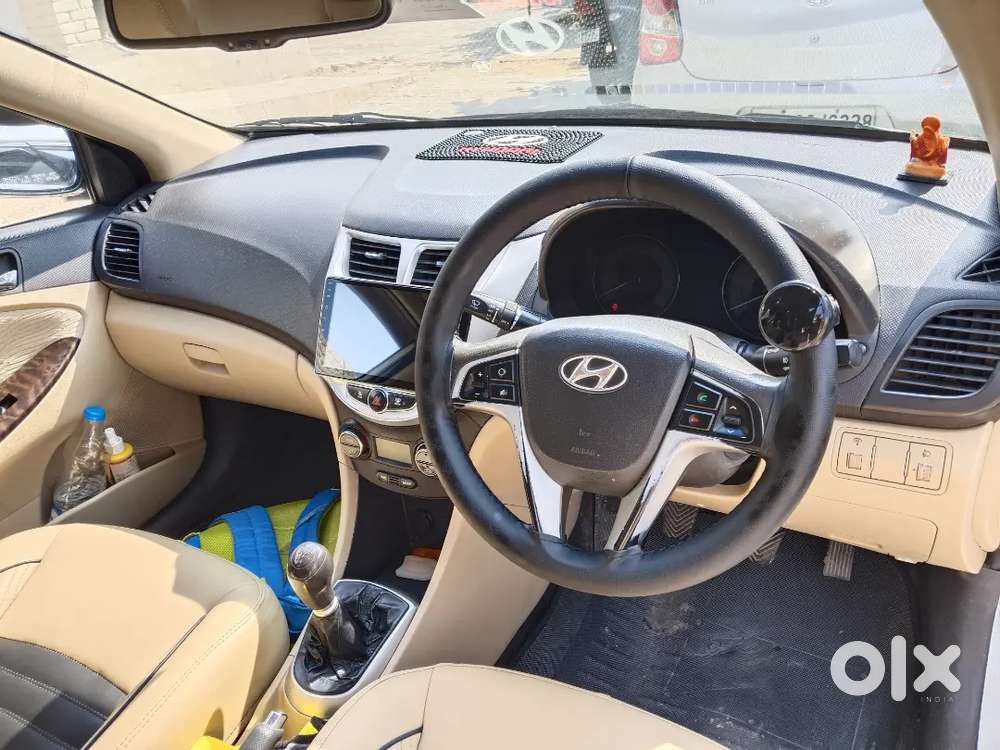 Hyundai Verna Sx 2011