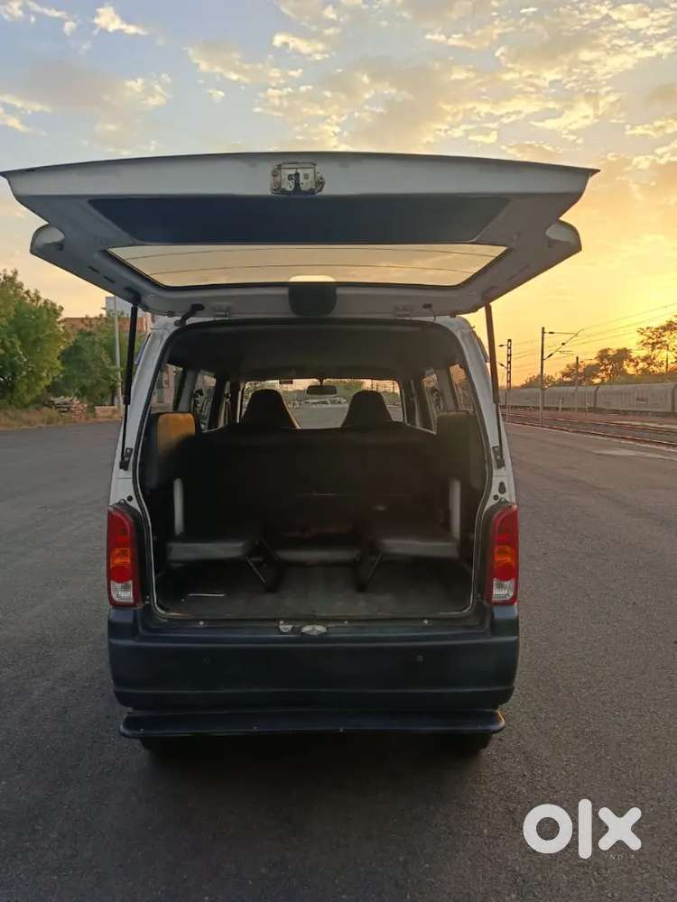 Maruti Suzuki Eeco 2024 Petrol 33000 Km Driven
