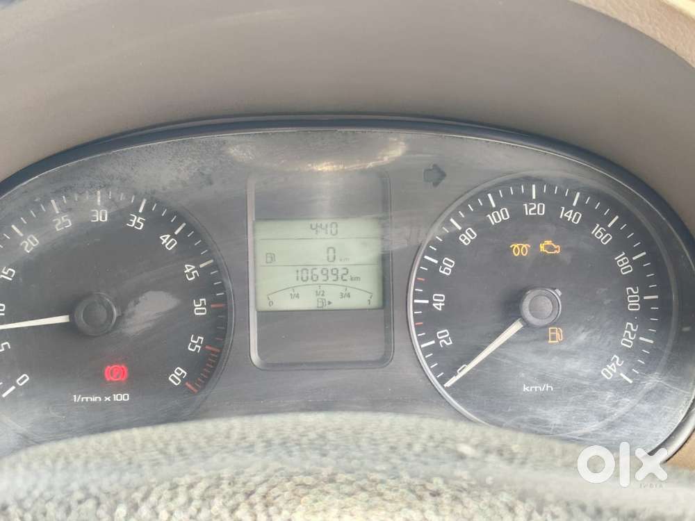 Skoda Rapid 1.5 Tdi Ambition Plus, 2014, Diesel