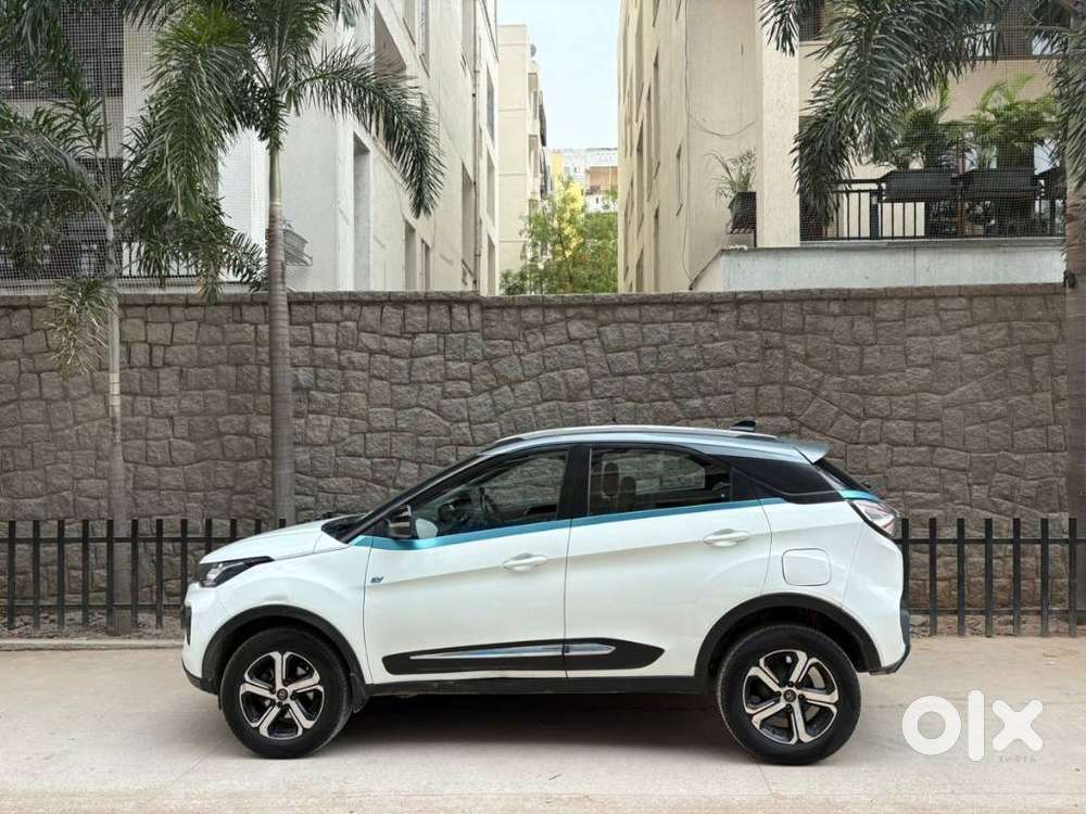 Tata Nexon Ev Xz Plus, 2022, Electric