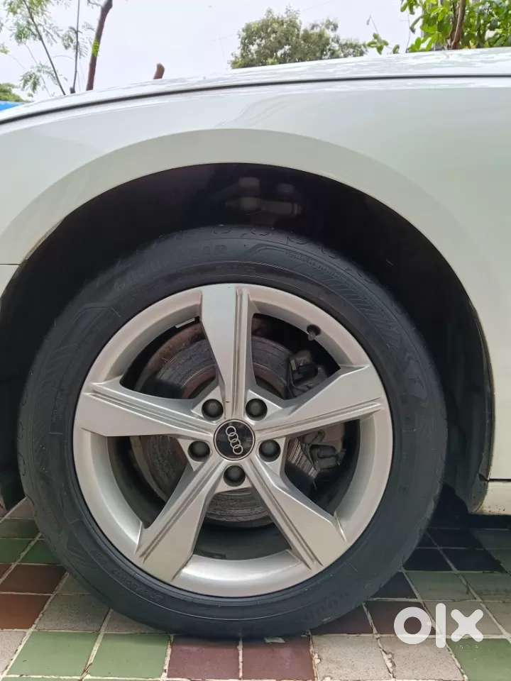 Audi A4 2.0 Premium 40 Tfsi, 2023, Petrol