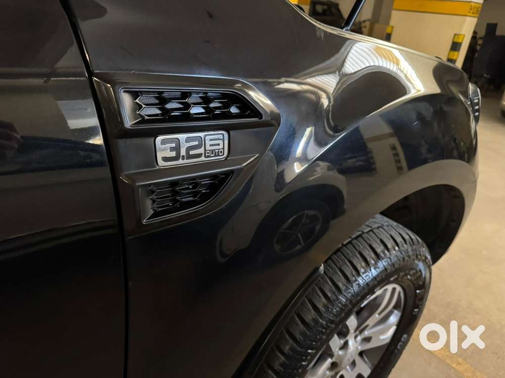 Ford Endeavour Titanium 3.2 4x4 At. Complete Showroom Maintained