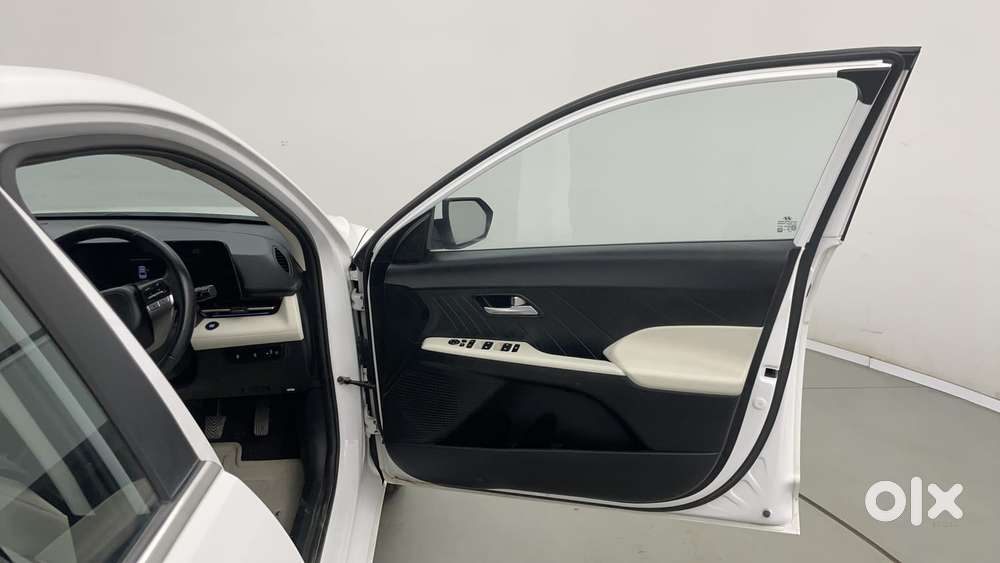 Hyundai Verna 1.5 Sx Petrol Mt, 2024, Petrol