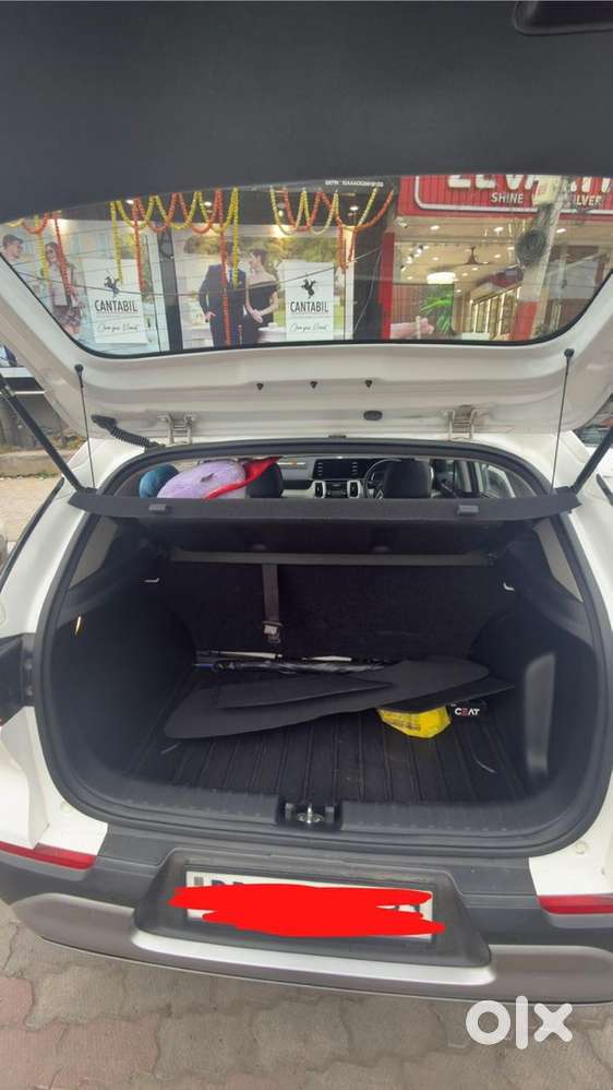 Kia Sonet 2023 Petrol 19800 Km Driven