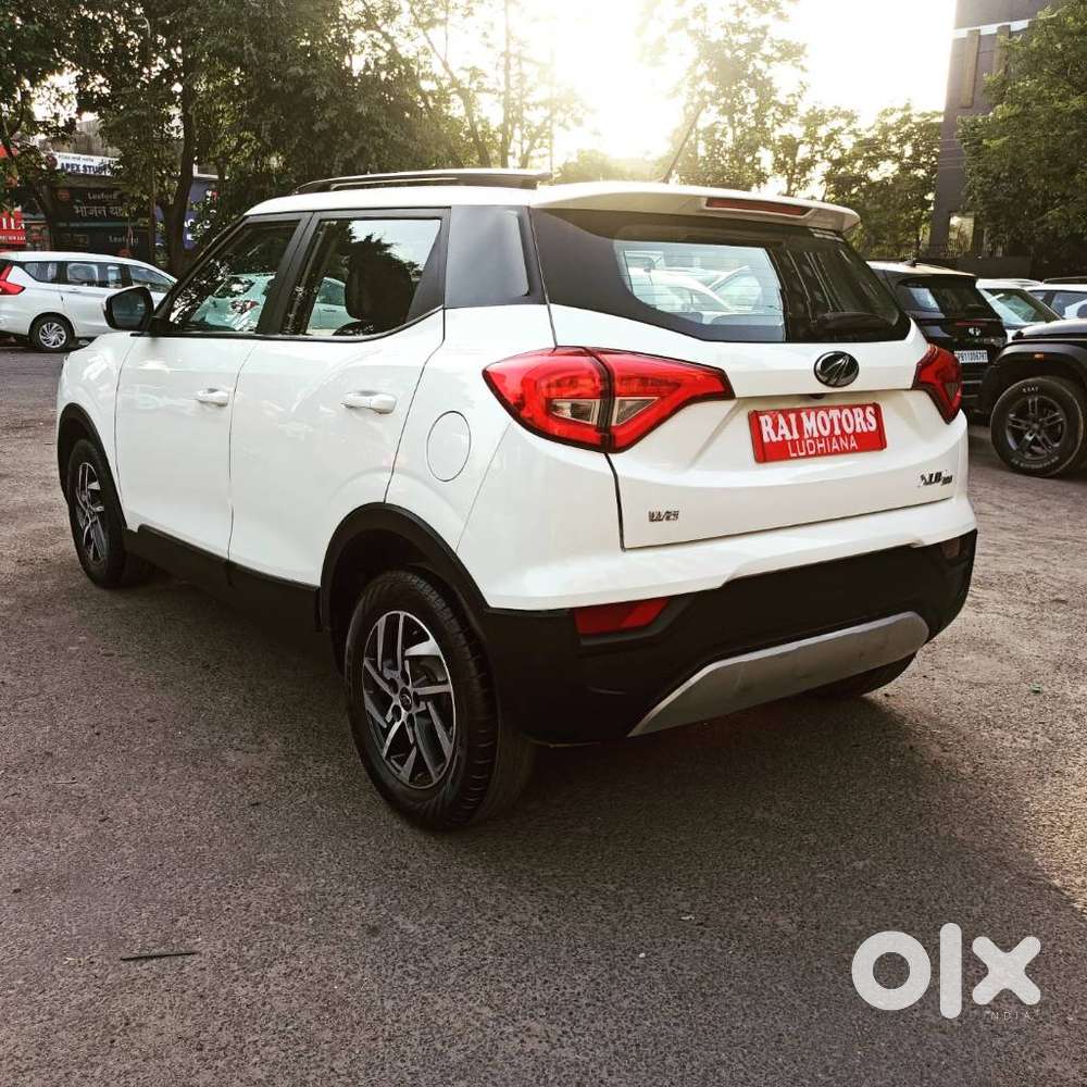 Mahindra Xuv300 W8 Option Diesel, 2022, Diesel