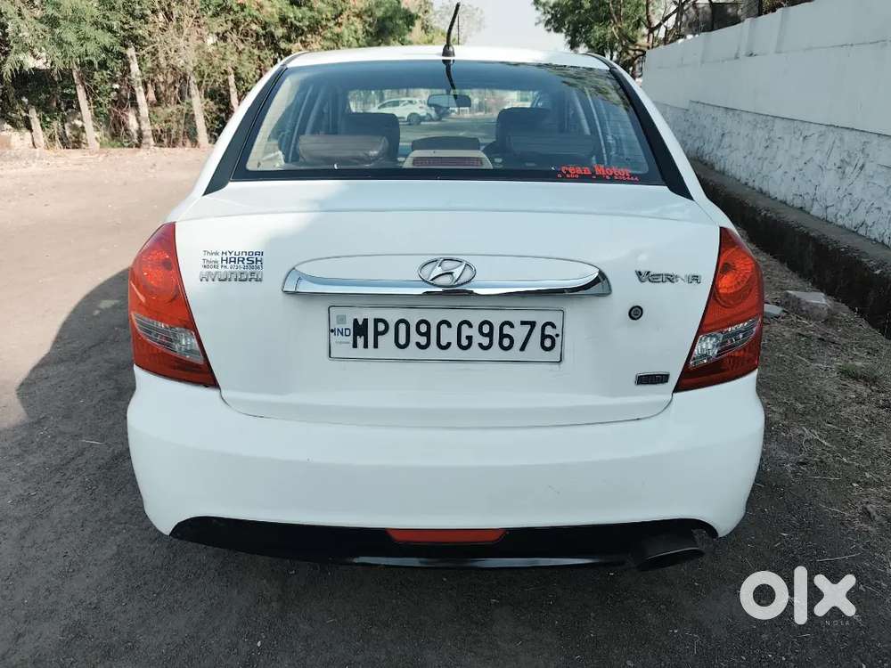 Hyundai Verna 2010 Diesel Well Maintained